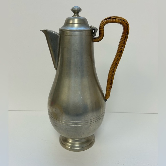 Vintage Pewter/ Selangor/ Coffee Pot with Wicker Handle / UNIQUE - Picture 7 of 7